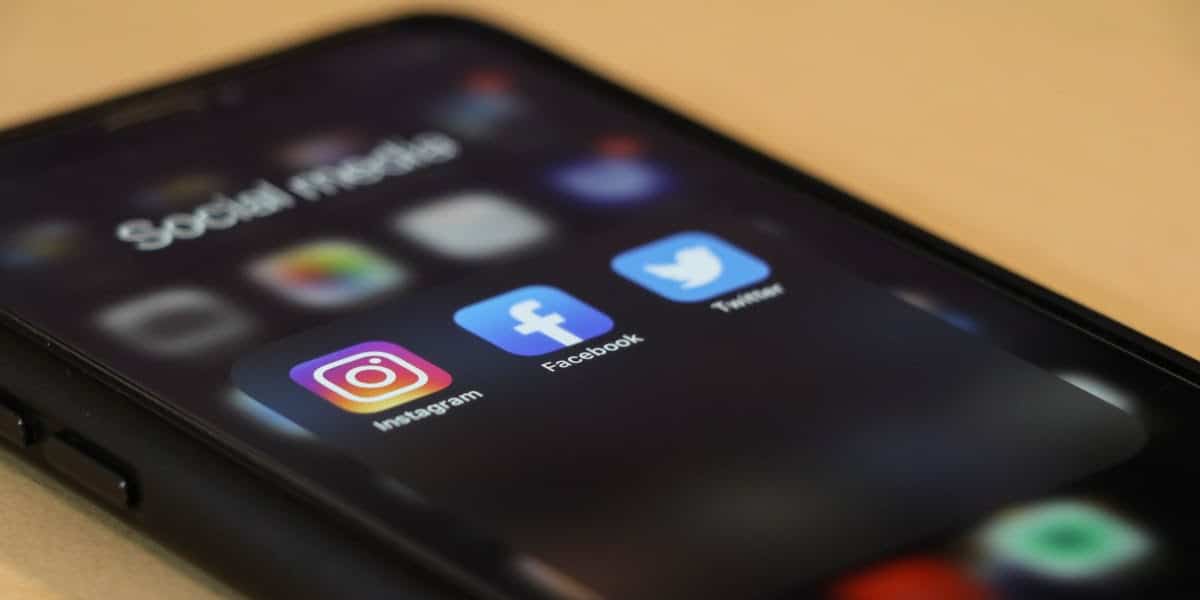 Social Media Mistakes to Avoid During Your Divorce